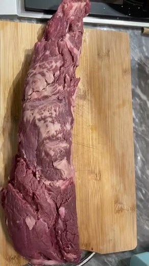 Perfect Medium-Rare Beef Tenderloin with Pesto stuffing. #beefrecipe #beeftenderloin #dinner
