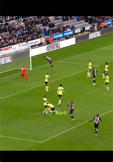 Diving Header Art 👑#football #soccer