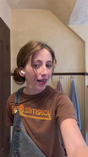 obsessed with these overalls (a customer insulted this hairstyle 😭) #fyp