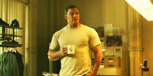 Alan Ritchson Flies Around Paris in New 'Runner' Behind-the-Scenes Images