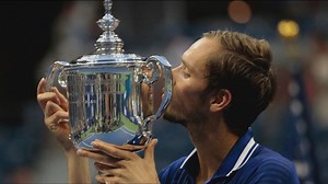 Medvedev, campeón del US Open tras ganar en la final a Djokovic