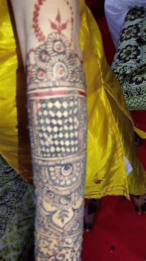 Home Service Henna Booking in Burewala