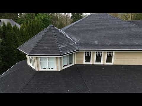 Owens Corning TruDefinition® Duration® Shingles | Onyx Black with Rainware White Gutters