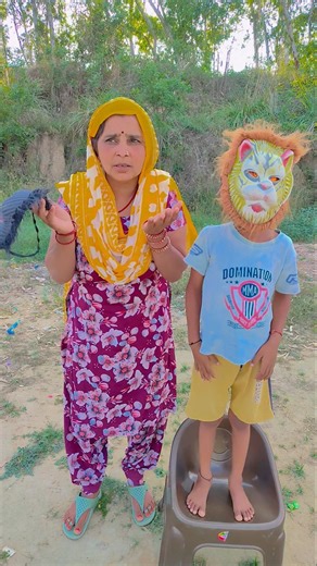 ek mujhe bhi de do 😂🤪