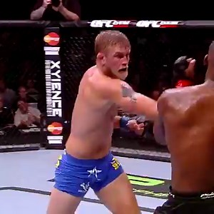 Relive one of the greatest title fights we've ever seen before they run it back in December. Fight Flash🔙: Jones vs Gustafsson I 👀 ⬇️ | UFC