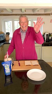 2M views · 12K reactions | A sandwich I remember eating back in the 1930s and 1940s during the war and food rationing times was a lard or dripping sandwich and we’d either put salt or occasionally sugar if we had some. Sugar was rationed so it was a real treat . I don’t think people tend to make this sandwich nowadays 樂 . What other unusual sandwiches can you remember from years ago that have become rare now? #fblifestyle | Grandad Joe | Facebook