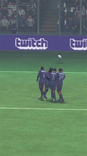 Voici mon compte dans fc mobile Cr7 a 116 de général