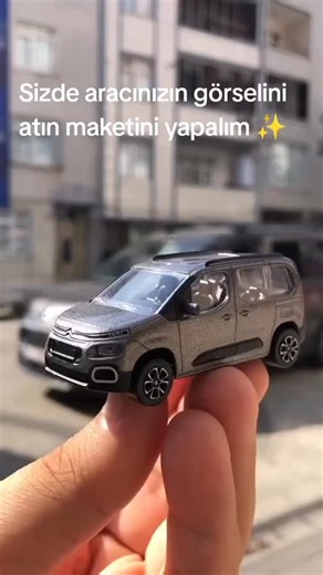 MİNYATÜR ARABAM on Instagram: "🚗✨ Hayalinizdeki Arabayı Minyatür Gerçekliğe Taşıyın! ✨🚗 Artık kendi aracınızın minyatür versiyonuna sahip olmak çok kolay! Renk, model ve detaylarıyla tamamen size özel diecast araçlar, hayal gücünüzle şekilleniyor. 🛠️ İster koleksiyonunuza özel bir parça, ister sevdiklerinize unutulmaz bir hediye… Her detay özenle hazırlanıyor, her model bir hikâye anlatıyor. ✉️ Siz de kendi aracınızı veya hayalinizdeki modeli minyatür formda görmek istiyo