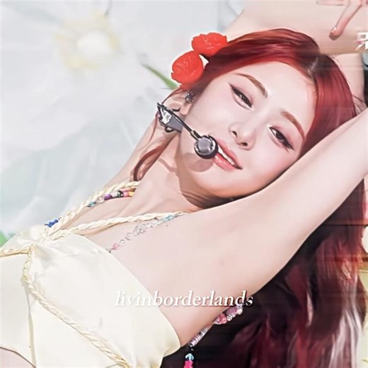 #YUNJIN #LESSERAFIM :: shes so majestic omg 🥹 ||