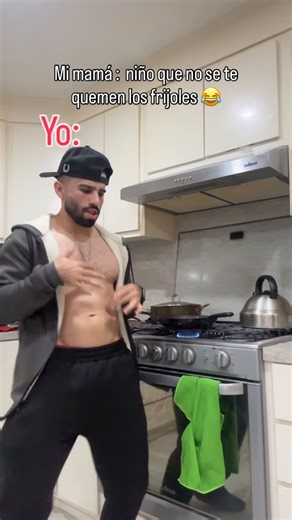 polimenbrallan | Niño que no se te vallan a quemar los frijoles jajaja #viral #fyp #humor | Instagram