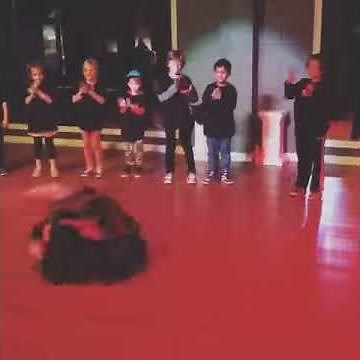 Kids break dancing classes at Df dance studio