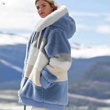 Winter Hooded Cashmere Coat for Women.
