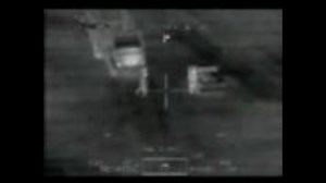 軍ヘリコプター（アパッチ）攻撃映像-テロ