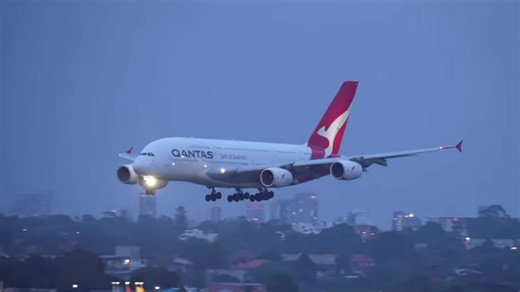 Airbus A380 Smooth Landing Experience