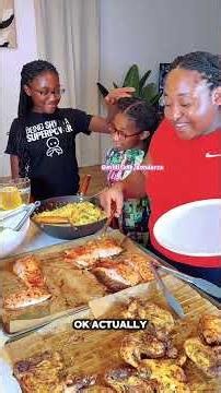 Grab your plates and join the queue 😋