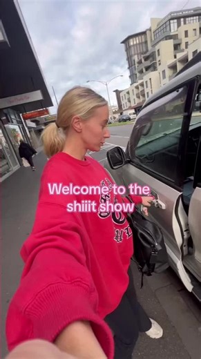 Day in My Life as an Entrepreneur: Moving Into Warehouse | Ecommerce Vlog