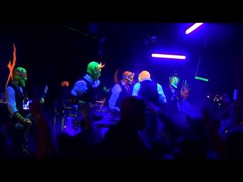 MUSHROOMHEAD - "Qwerty" - Live at Spicoli's Waterloo, IA 12/12/14