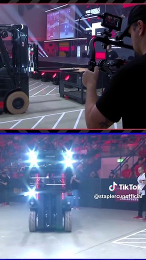 Mini-Hero Stacking Championship with Forklifts