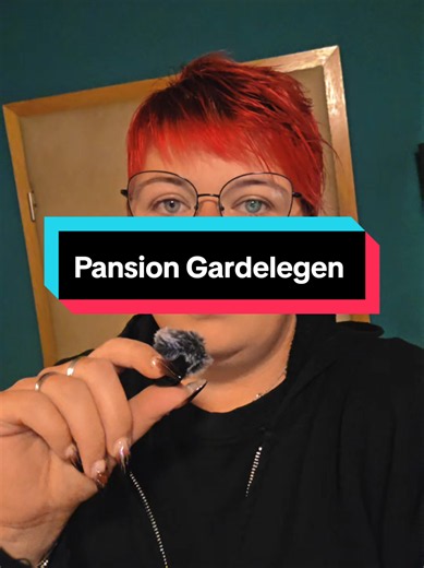 🏨✨ So Leute, wie sieht die Pension in Gardelegen eigentlich aus? Können wir sie empfehlen? Ja, definitiv! 😍 Stimmt das Preis-Leistungs-Verhältnis? Ebenfalls absolut! 💯 Haben wir irgendwas auszusetzen? Nein, tatsächlich nicht! 😂👌 Also kommt mit, ich nehme euch mit auf eine kleine Roomtour und zeige euch, wie es hier aussieht. 🛏️🚿✨ Kennt ihr die Pension vielleicht schon? Schreibt's gerne in die Kommentare! 👇❤️ #viralvideos #foryoupage❤️❤️ #gönndochfy #fy #viral