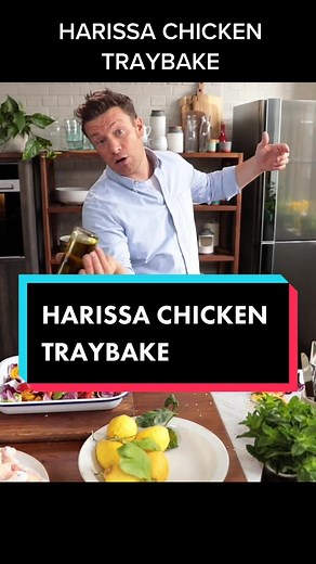 Traybakes = minimal washing up 🙌#roasatchicken #roastchickendinner #chickenrecipe #traybake #quickandeasy #foodtiktok #dinnerwinner
