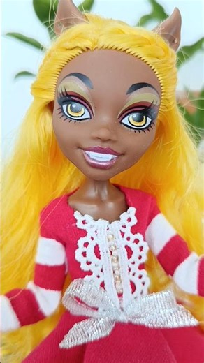 Старша сестричка з родини вовків-перевертнів Clawdia Wolf #monsterhigh #clawdia #g1