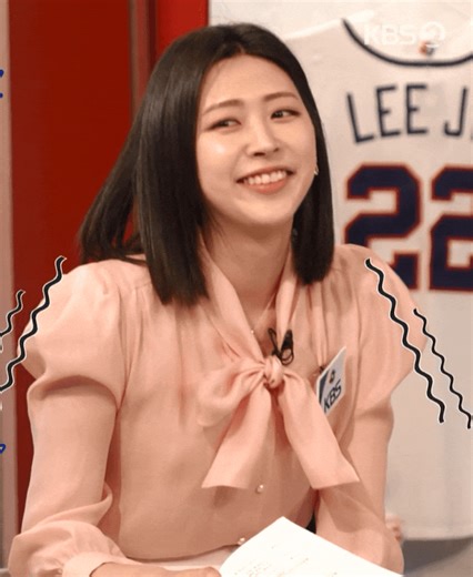 홍주연 아나운서 [ft. 애교 표정 움짤]