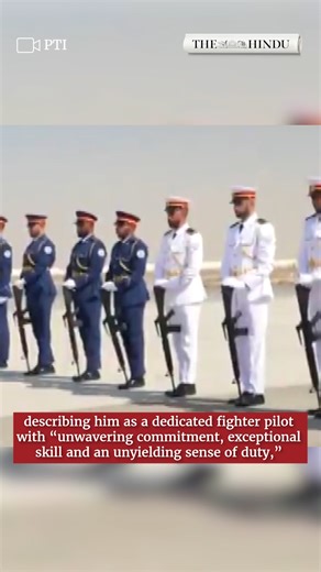 IAF officials paid tribute to Wing Commander Namansh Syal, who was killed in a Tejas fighter jet crash at the Dubai Air Show. This was the second time in 20 months that the HAL-manufactured aircraft had been involved in a crash. The earlier accident occurred in Jaisalmer, Rajasthan, in March last year, but the pilot had ejected safely. 📹PTI | The Hindu