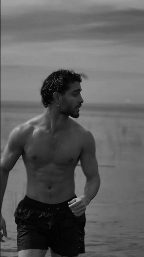 BEAUTIFUL MODEL #malefashion #model #mensfashionweek #latinphrase #fashion #mensswimwear #argentina