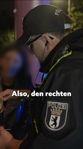 So geht gute Kommunikation | HUNDERTZEHN #shorts #polizei #berlin