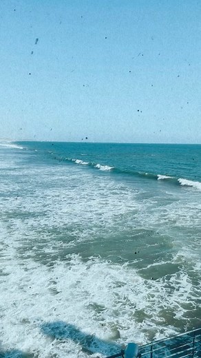 Jennifer Freeman on Instagram: "I hope I always do a good job at affirming how smart, loved, and valuable you are. I love you Isabella Amora and I love being your Mom. 💕✨ #santamonicapier"