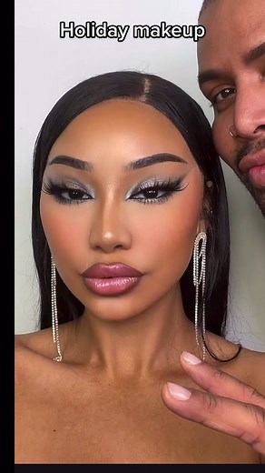 Easy Glam Holiday Makeup Tutorial with Silver Eyeshadow