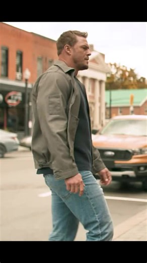 Only real fans understand this emotion #Film #Movie #Cinema #Filmscene #Moviescene #Filmlover #Movielover #FilmTime #Movievibes