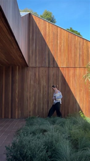 The Local Project on Instagram: "Designers at Home • Video Feature • Ewingsdale, located in New South Wales’ Northern Rivers, is characterised by fig trees, rolling farmland and a sense of community. Amid this landscape, animated by the shadowy passage of clouds moving across swathes of green, Field House assumes an abiding architectural rigour. Its barn typology is freighted by a design language that is softly primal and connected to its site through orientation, fenestration and dissolutions b