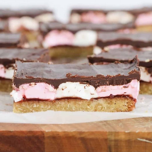 Marshmallow Wagon Wheel Slice
