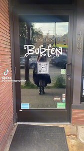 This looks so so fun! Also thank you to the wonderful Jordan the Grey Witch on TT for the shoutout 🖤🖤🖤🖤🖤 | Linus & Co.