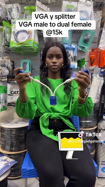 VGA y splitter for splitting one vga display to two displays #creatorsearchinsights#Vgasplitter#monitor#Ledmonitors#Lcddisplay#multiscreensetup#Vgadisplay#Vgacables#computeraccesories#screens#Display#crystalgadgetsltd@MALIDAADI @semyalo_motors_256 @Director Sozo#tiktokmademebuythis#fyppp#viral#muzeimagala#Techfyp#Techreviews#Techtips#Tiktok#ComputersonTiktok#LedscreensTiktok# @CRYSTAL GADGETS LTD