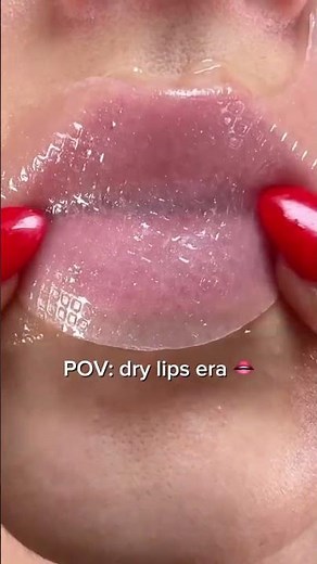 Dry & Chapped Lips? Try This Hydrating Lip Mask