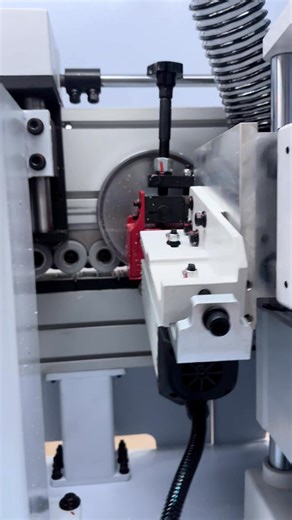 Take a look at our fully automatic edge banding machine, 9 cm board can also seal yo, let's see the effect. We are a manufacturer of edge banding machine in China. If you are looking for woodworking machinery in China, welcome to visit our factory.#WoodworkingMachinery#Manufacturerofedgebandingmachine#Manufactureroffull-automaticedgebandingmachine#Edgebandingmachinefactory | Guangdong Shunde Mingdiao Electromechanical Co., Ltd