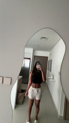 One day with Maria✨❤️. . . #dubai #fy #grwm #modeling #shoot #kitebeachdubai #saudi #colombia