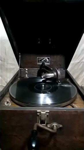 Victor's First Portable 'Suitcase Style' Gramophone