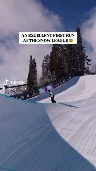 Elizabeth Hosking's Epic Snowboarding Tricks