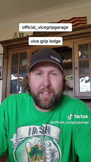 We're going live over at VICE GRIP LODGE YouTube TONIGHT! Mozzle run over there, subscribe, and hang out tonight. A guys got 3-4 videos coming soon to that channel that are a lot of fun! . . #live #youtube #vicegriplodge #vicegripgarage