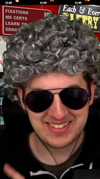 He Scams Scammers: Meet Kitboga