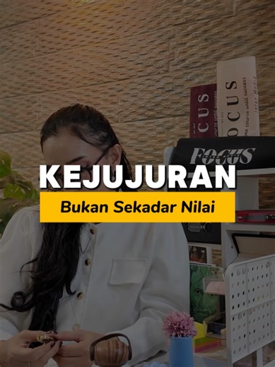 Kejujuran bukan sekadar nilai, tapi aset. 🔑 Dalam kepemimpinan dan bisnis, kepercayaan adalah mata uang. Sekali retak, biayanya mahal dan sulit dipulihkan. Pemimpin yang matang memilih jujur dengan kecerdasan dan hikmat. 🧠 👉 Follow & share untuk insight kepemimpinan berintegritas 💬 DM untuk diskusi kepemimpinan & etika bisnis Instagram : @focus.intermedia Tiktok : @focus.intermedia Facebook : @FocusPublishingIntermedia YouTube : @PT.FocusInterMedia WhatsApp : 082185591381 (chat only) #follow