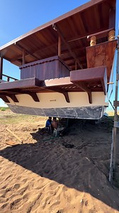 Por que o leme não faz o barco sozinho — construção e acabamento