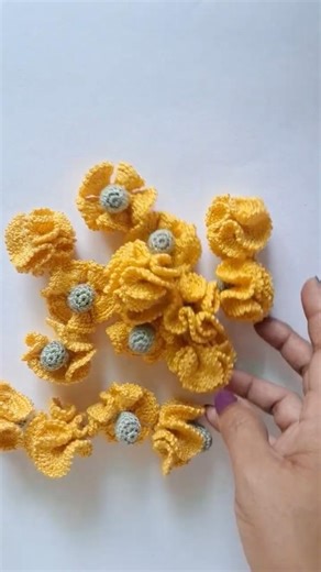Beautiful Crochet Mini Carnation Flowers | A bunch of Amigurumi Flowers | Easy DIY Pattern