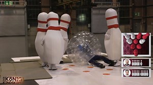 83K views · 760 reactions | Alter, shet ihr wie die 1 da stehen bleibt, als ich da runter komme???   Am Dienstag gibt's ne neue Live-Show #Kindsköpfe. Dann Oli vs. Chris und ich moderiere. | Mario Barth | Facebook