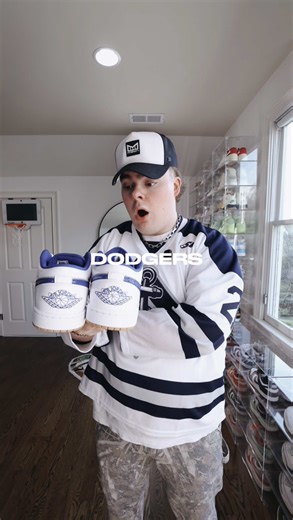 Jordan 1 Low Unboxing Experience