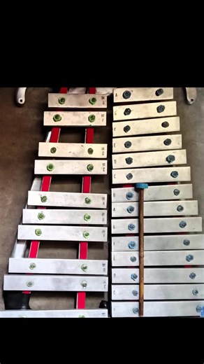 Ilarie Lyre Chords by Las Chicas