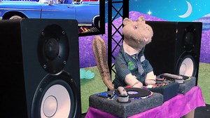 2.2K views · 294 reactions | Jump, jump! Pump it up! Chipmunk At The Gas Pump (Dance Remix) music video out NOW!! ️⛽️ | Laurie Berkner Band | Facebook